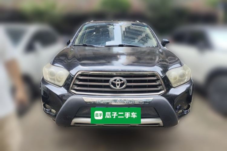 Used Toyota Highlander 2011 2.7L Two-Wheel Drive 7-Seater Luxury Edition Front