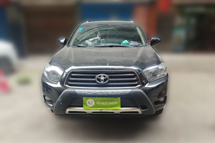 Used Toyota Highlander 2011 2.7L Two-Wheel Drive 5-Seater Sport Edition Front
