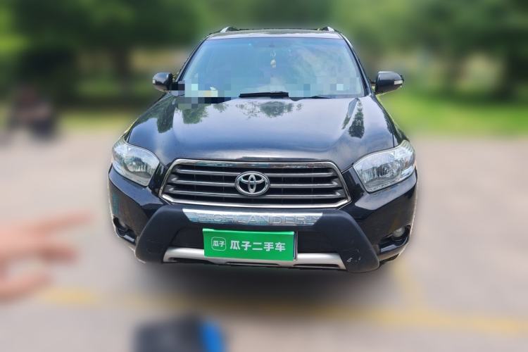 Used Toyota Highlander 2011 2.7L Two-Wheel Drive 7-Seater Luxury Edition Front