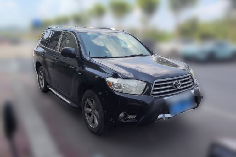 Used Toyota Highlander 2011 2.7L Two-Wheel Drive 5-Seater Elite Edition Front Right 45 Deg