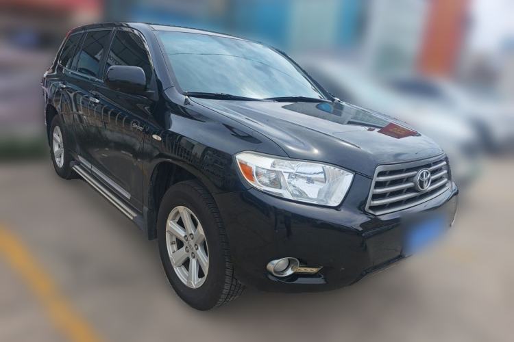 Used Toyota Highlander 2011 2.7L Two-Wheel Drive 7-Seater Elite Edition Front Right 45 Deg