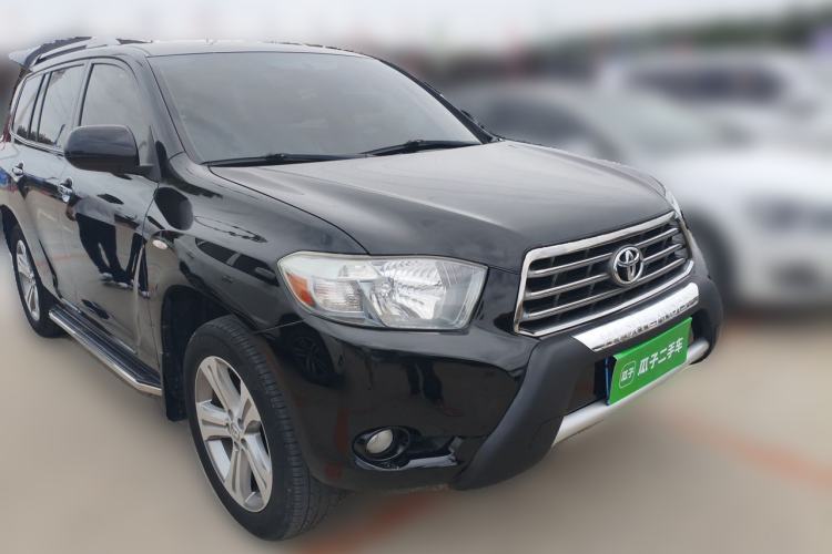 Used Toyota Highlander 2011 2.7L Two-Wheel Drive 5-Seater Sport Edition Front Right 45 Deg