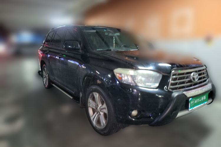 Used Toyota Highlander 2011 2.7L Two-Wheel Drive 7-Seater Luxury Navigation Edition Front Right 45 Deg