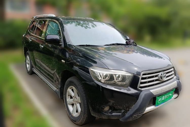 Used Toyota Highlander 2011 2.7L Two-Wheel Drive 5-Seater Elite Edition Front Right 45 Deg