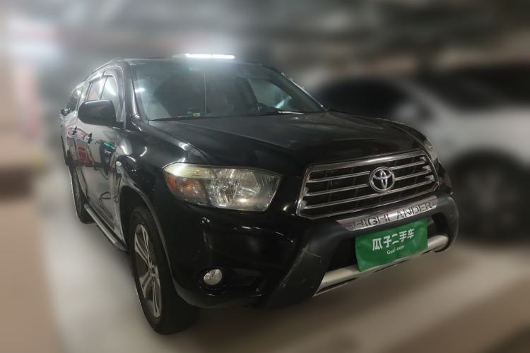 Used Toyota Highlander 2011 2.7L Two-Wheel Drive 7-Seater Luxury Navigation Edition Front Right 45 Deg