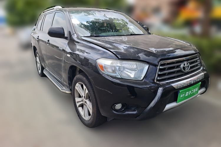 Used Toyota Highlander 2011 2.7L Two-Wheel Drive 5-Seater Sport Edition Front Right 45 Deg