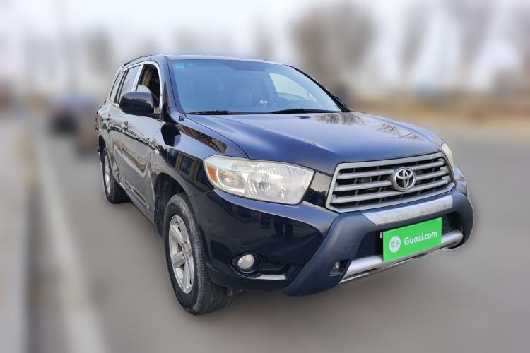 Used Toyota Highlander 2011 2.7L Two-Wheel Drive 5-Seater Elite Edition Front Right 45 Deg