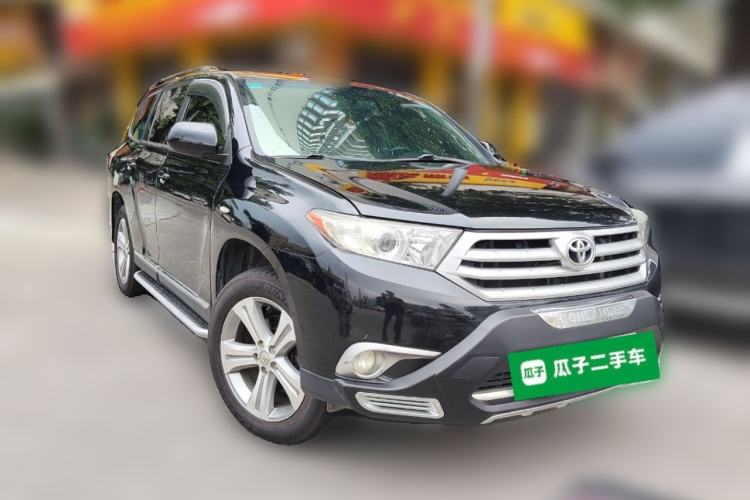 Used Toyota Highlander 2011 2.7L Two-Wheel Drive 7-Seater Luxury Edition Front Right 45 Deg