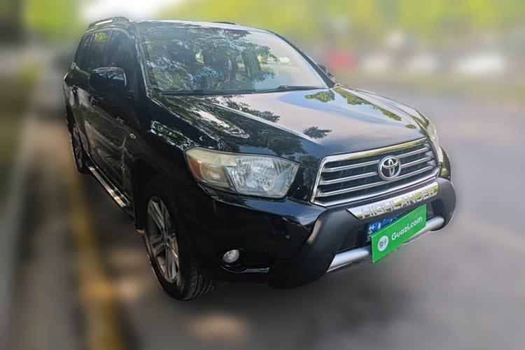 Used Toyota Highlander 2011 2.7L Two-Wheel Drive 7-Seater Luxury Navigation Edition Front Right 45 Deg