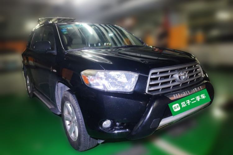Used Toyota Highlander 2011 2.7L Two-Wheel Drive 7-Seater Elite Edition Front Right 45 Deg