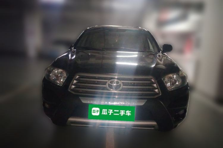 Used Toyota Highlander 2011 2.7L Two-Wheel Drive 7-Seater Luxury Edition Front