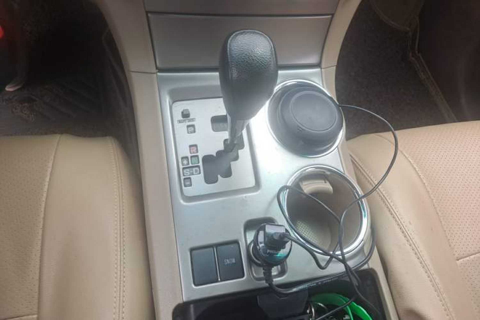Used Toyota Highlander 2011 2.7L Two-Wheel Drive 5-Seater Elite Edition Gear Lever