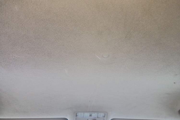 Used Toyota Highlander 2011 2.7L Two-Wheel Drive 5-Seater Elite Edition Headliner