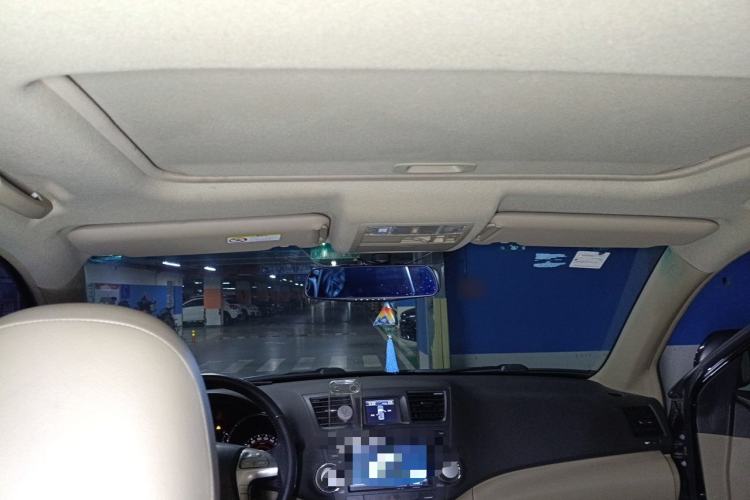 Used Toyota Highlander 2011 2.7L Two-Wheel Drive 7-Seater Luxury Navigation Edition Headliner