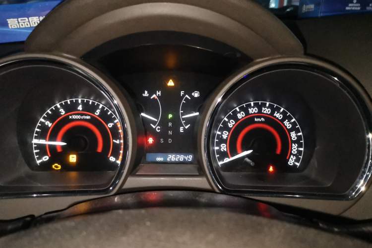 Used Toyota Highlander 2011 2.7L Two-Wheel Drive 7-Seater Supreme Edition Instrument Cluster