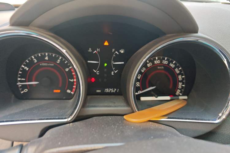 Used Toyota Highlander 2011 2.7L Two-Wheel Drive 7-Seater Luxury Edition Instrument Cluster