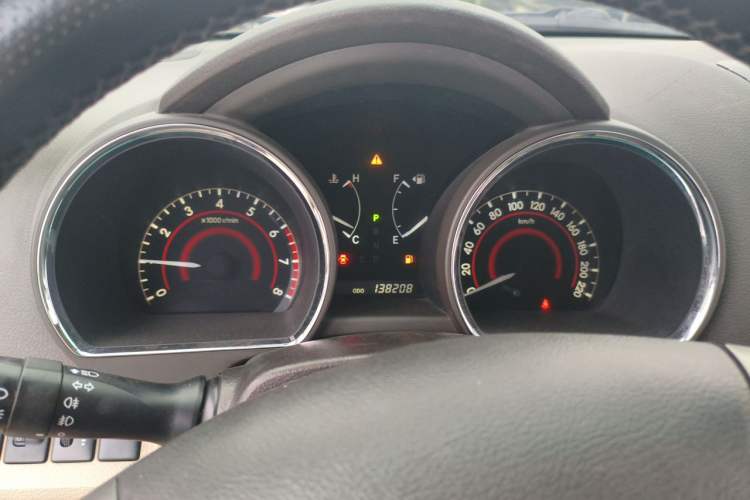 Used Toyota Highlander 2011 2.7L Two-Wheel Drive 5-Seater Sport Edition Instrument Cluster