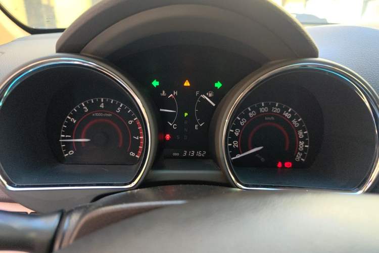 Used Toyota Highlander 2011 2.7L Two-Wheel Drive 7-Seater Luxury Edition Instrument Cluster