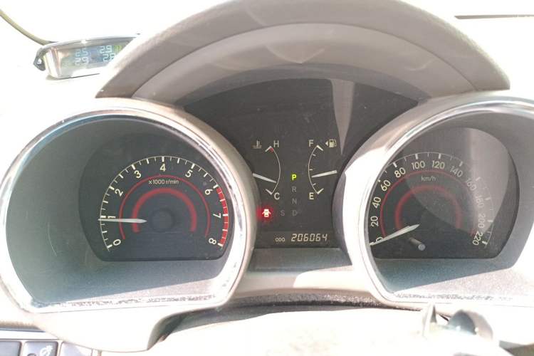 Used Toyota Highlander 2011 2.7L Two-Wheel Drive 5-Seater Elite Edition Instrument Cluster