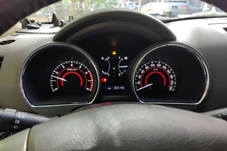 Used Toyota Highlander 2011 2.7L Two-Wheel Drive 5-Seater Sport Edition Instrument Cluster