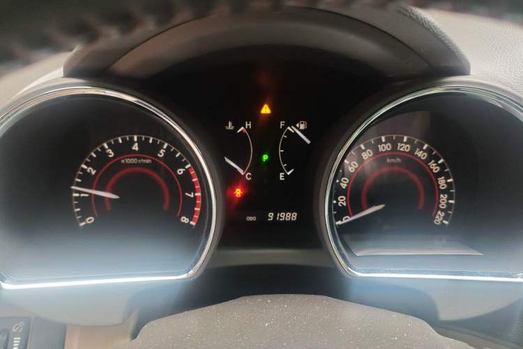 Used Toyota Highlander 2011 2.7L Two-Wheel Drive 5-Seater Sport Edition Instrument Cluster
