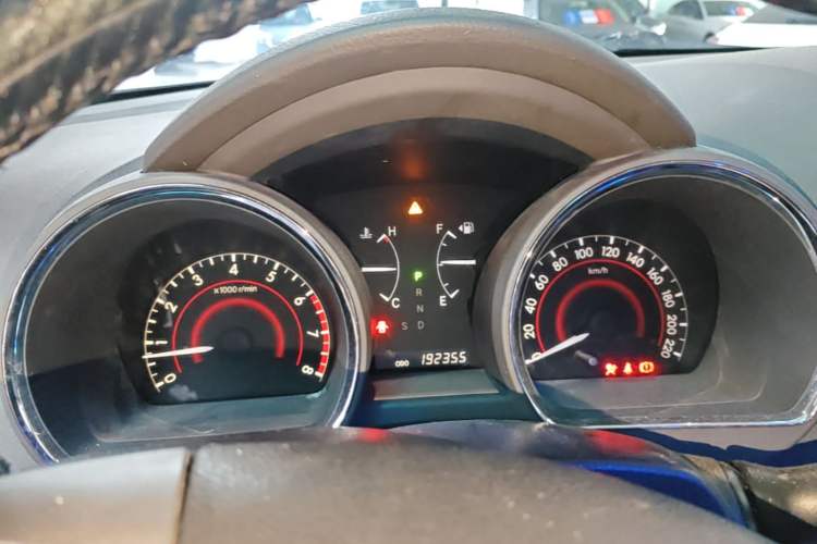 Used Toyota Highlander 2011 2.7L Two-Wheel Drive 7-Seater Luxury Edition Instrument Cluster