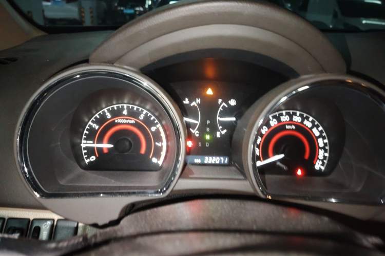 Used Toyota Highlander 2011 2.7L Two-Wheel Drive 7-Seater Luxury Edition Instrument Cluster