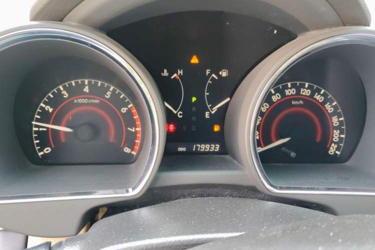 Used Toyota Highlander 2011 2.7L Two-Wheel Drive 7-Seater Luxury Edition Instrument Cluster