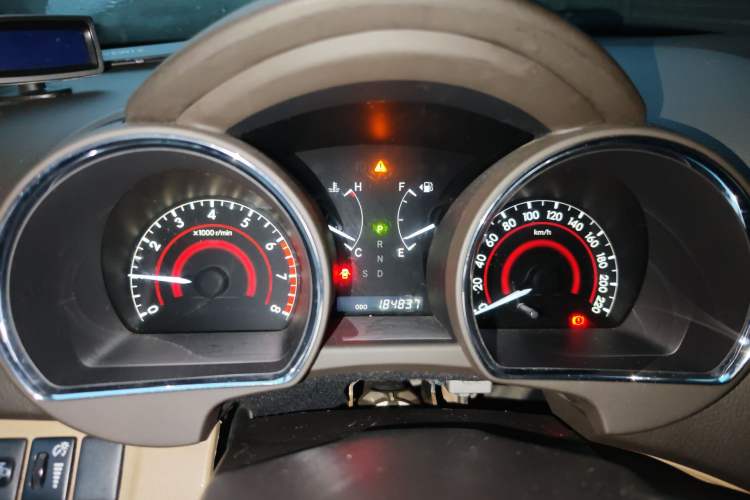 Used Toyota Highlander 2011 2.7L Two-Wheel Drive 7-Seater Luxury Edition Instrument Cluster