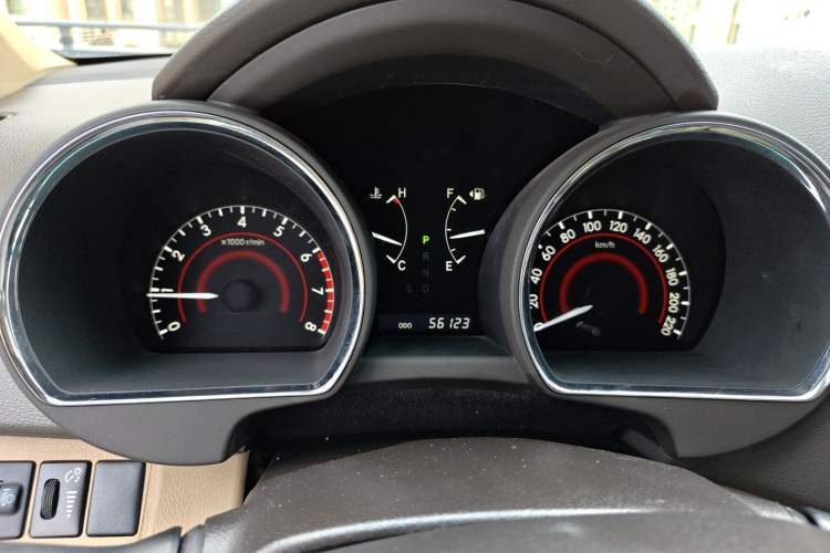 Used Toyota Highlander 2011 2.7L Two-Wheel Drive 7-Seater Luxury Navigation Edition Instrument Cluster