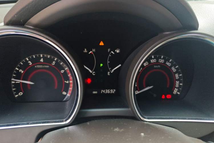 Used Toyota Highlander 2011 2.7L Two-Wheel Drive 7-Seater Luxury Edition Instrument Cluster