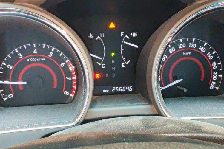 Used Toyota Highlander 2011 2.7L Two-Wheel Drive 7-Seater Luxury Edition Instrument Cluster