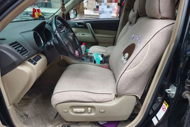 Used Toyota Highlander 2011 2.7L Two-Wheel Drive 7-Seater Luxury Edition Left Front Seat