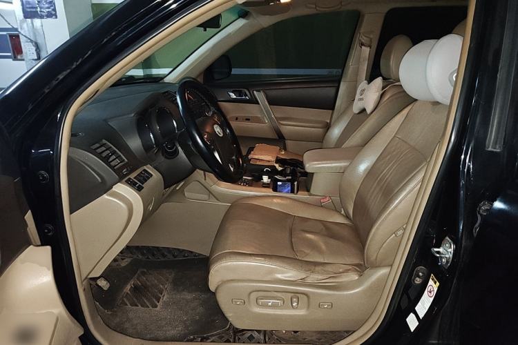 Used Toyota Highlander 2011 2.7L Two-Wheel Drive 7-Seater Luxury Navigation Edition Left Front Seat