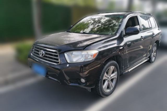Used Toyota Highlander 2011 2.7L Two-Wheel Drive 7-Seater Luxury Edition