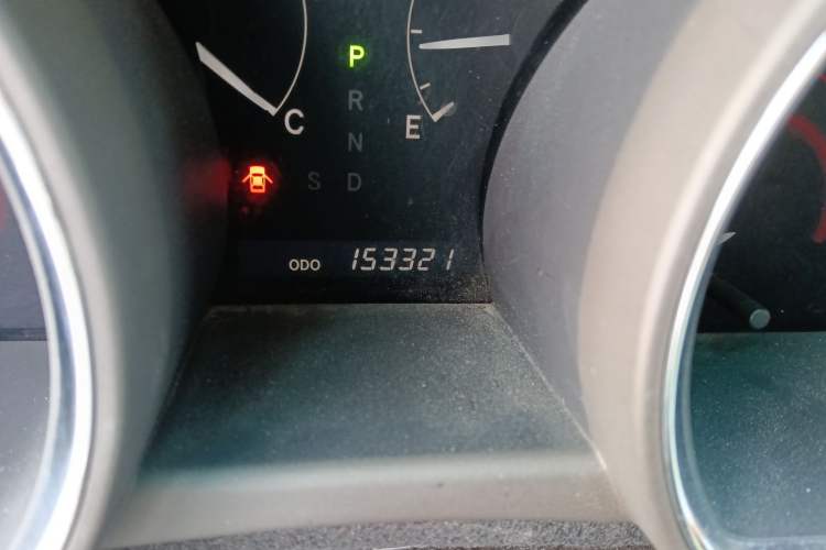 Used Toyota Highlander 2011 2.7L Two-Wheel Drive 7-Seater Luxury Edition Odometer Close Up