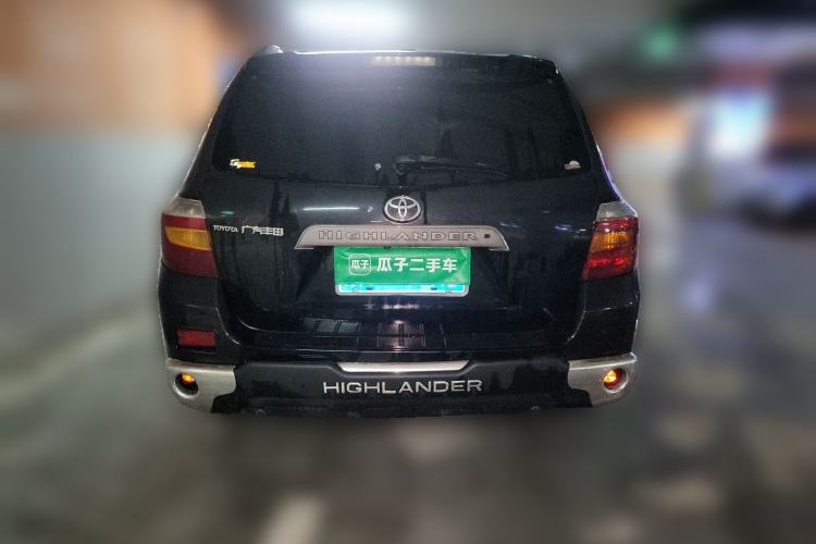 Used Toyota Highlander 2011 2.7L Two-Wheel Drive 7-Seater Luxury Navigation Edition Rear