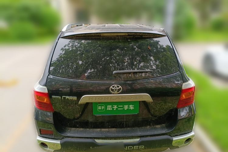 Used Toyota Highlander 2011 2.7L Two-Wheel Drive 5-Seater Elite Edition Rear