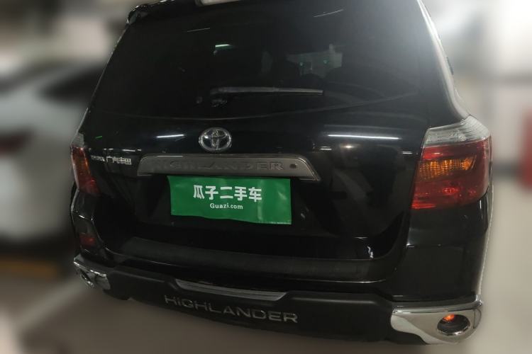Used Toyota Highlander 2011 2.7L Two-Wheel Drive 7-Seater Luxury Navigation Edition Rear