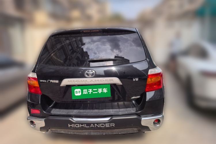 Used Toyota Highlander 2011 2.7L Two-Wheel Drive 5-Seater Elite Edition Rear