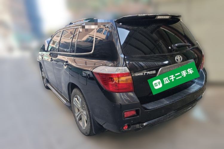 Used Toyota Highlander 2011 2.7L Two-Wheel Drive 7-Seater Luxury Edition Rear Left 45 Deg