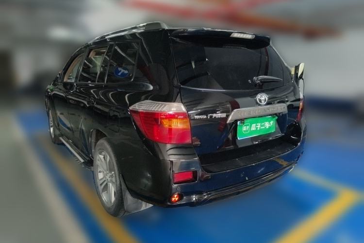 Used Toyota Highlander 2011 2.7L Two-Wheel Drive 7-Seater Luxury Edition Rear Left 45 Deg
