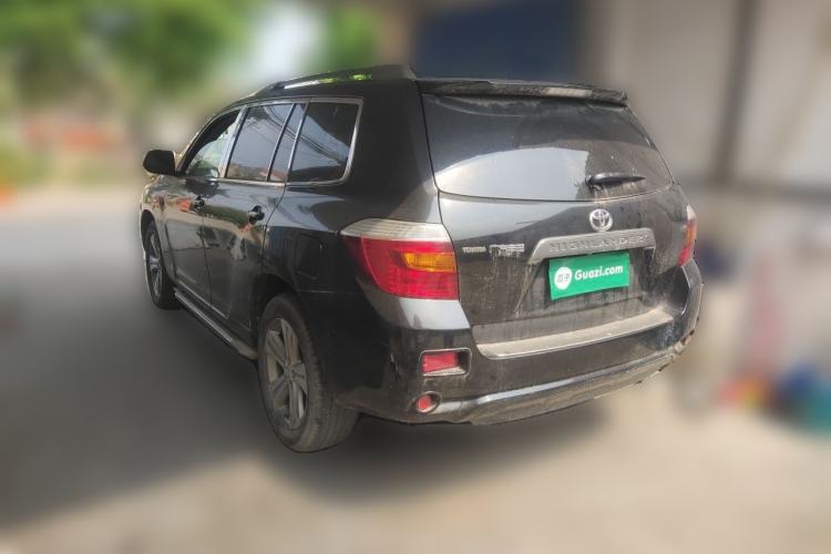 Used Toyota Highlander 2011 2.7L Two-Wheel Drive 7-Seater Luxury Edition Rear Left 45 Deg