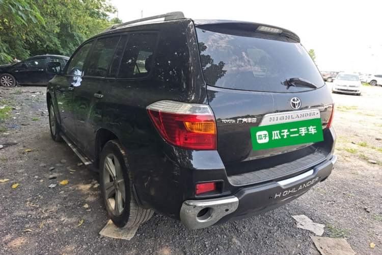 Used Toyota Highlander 2011 2.7L Two-Wheel Drive 7-Seater Supreme Edition Rear Left 45 Deg