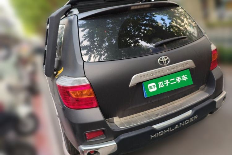 Used Toyota Highlander 2011 2.7L Two-Wheel Drive 5-Seater Elite Edition Rear Left 45 Deg