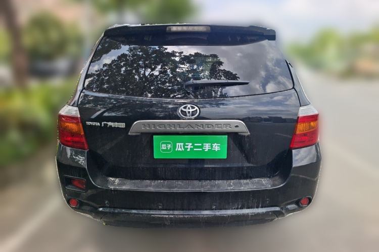 Used Toyota Highlander 2011 2.7L Two-Wheel Drive 5-Seater Sport Edition Rear