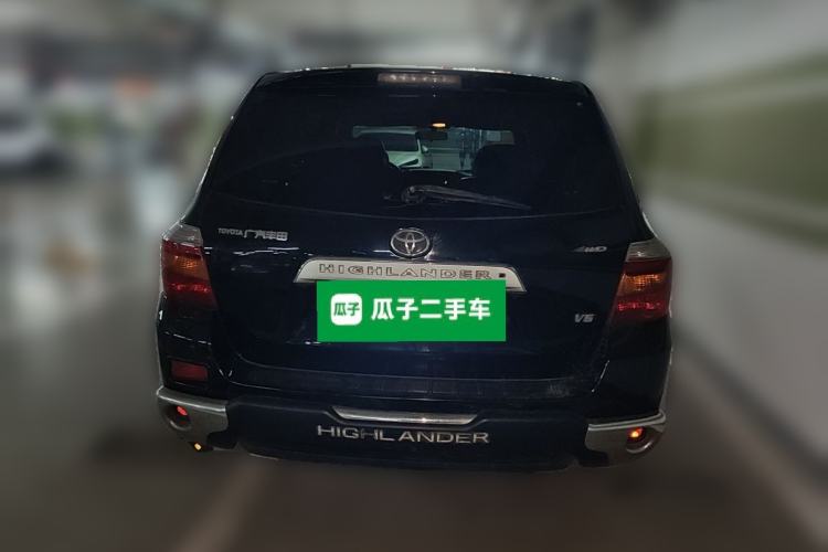 Used Toyota Highlander 2011 2.7L Two-Wheel Drive 7-Seater Luxury Navigation Edition Rear