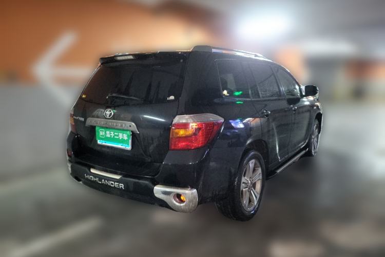 Used Toyota Highlander 2011 2.7L Two-Wheel Drive 7-Seater Luxury Navigation Edition Rear Right 45 Deg