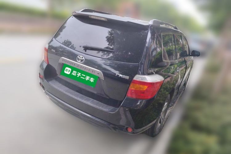 Used Toyota Highlander 2011 2.7L Two-Wheel Drive 7-Seater Elite Edition Rear Right 45 Deg