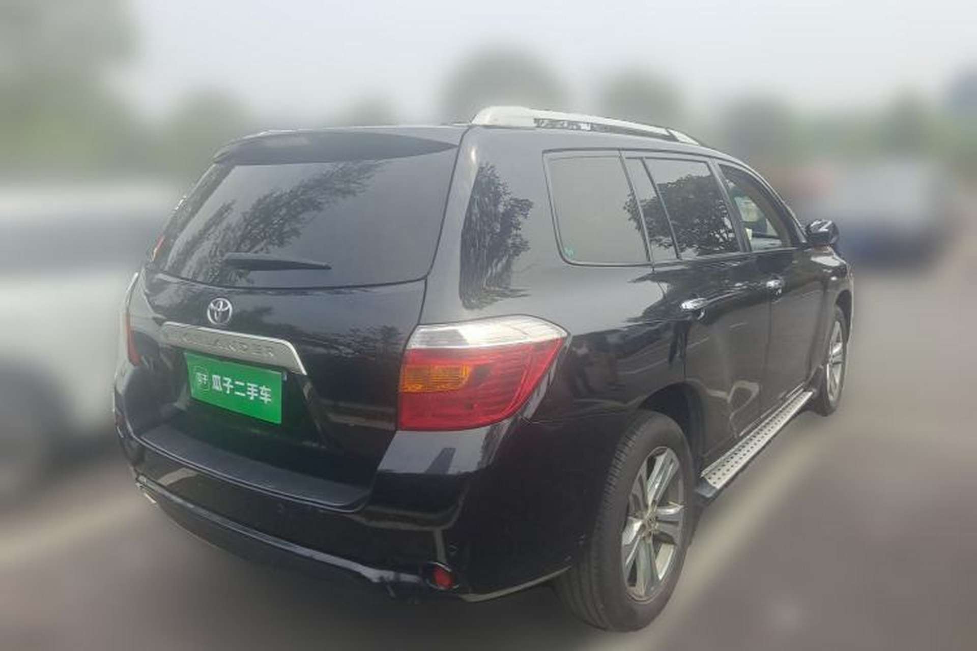 Used Toyota Highlander 2011 2.7L Two-Wheel Drive 5-Seater Elite Edition Rear Right 45 Deg